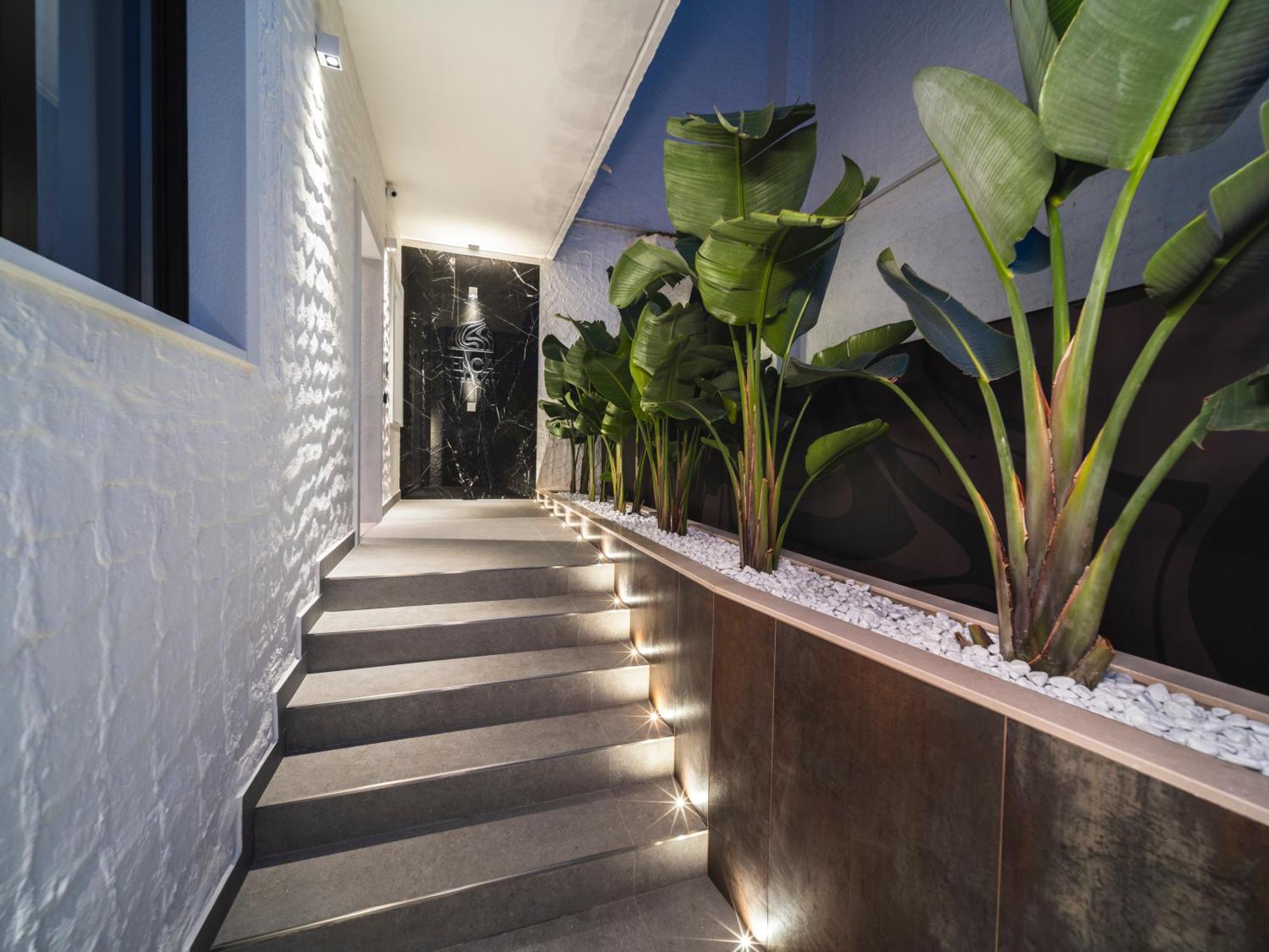 The Cave Suites Spa Вьесте Экстерьер фото